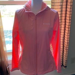NWT. COLUMBIA ZUMA STACK II Women’s Windbreaker